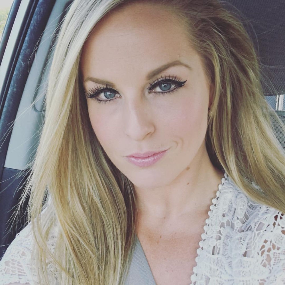 Meet your Posher, Stephanie